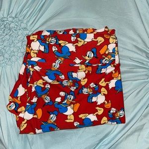 Lularoe Disney leggings Donald Duck